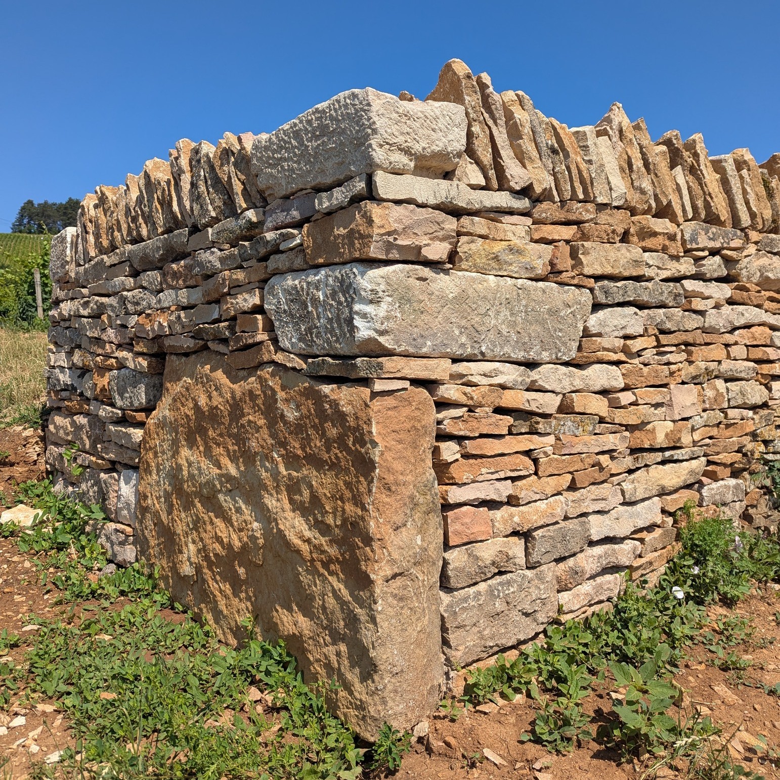 beaune pierre seche muret